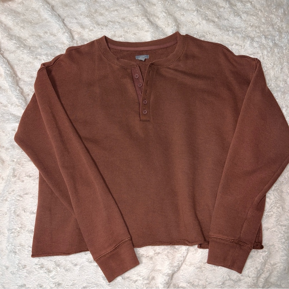 NWOT Aerie cropped Henley sweatshirt (small)